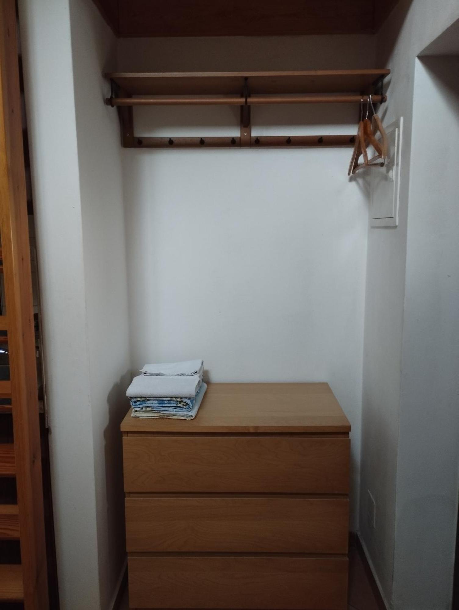 Apartment Sever *
